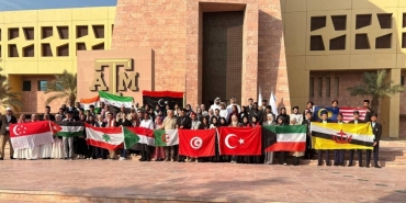 İzmit İmam Hatip Öğrencilerinden Arapça Münazarada Büyük Başarı