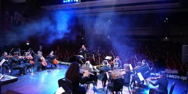 Kocaeli8217de-Oda-Orkestrasindan-muhtesem-dizi-muzikleri-konseri-featured