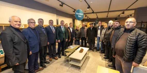 Tahir-Buyukakin-Zincirlikuyu-Esnafini-Ziyaret-Etti-featured