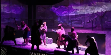 Buyuksehirin-Sinan-Oyunu-Istanbulda-Sanatseverleri-Buyuledi-featured