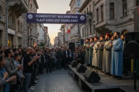 Cumhuriyet-Bulvarinda-Ilahi-Ezgileri-Yankilandi-gemini