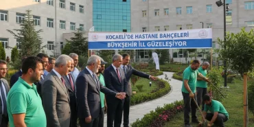 Kocaelide-Hastane-Bahceleri-Buyuksehir-ile-Guzellesiyor-gemini
