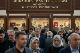 Mukaddes-Emanetler-Sergisi-Kocaelide-Sanatseverlerle-Bulusuyor-gemini